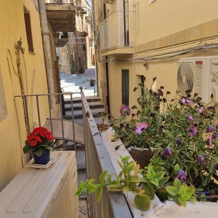 La Scalinata Home Apartment Caltagirone Esterno foto