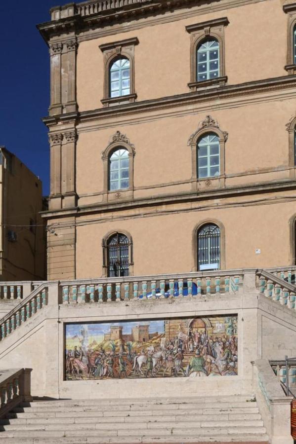 La Scalinata Home Apartment Caltagirone Esterno foto