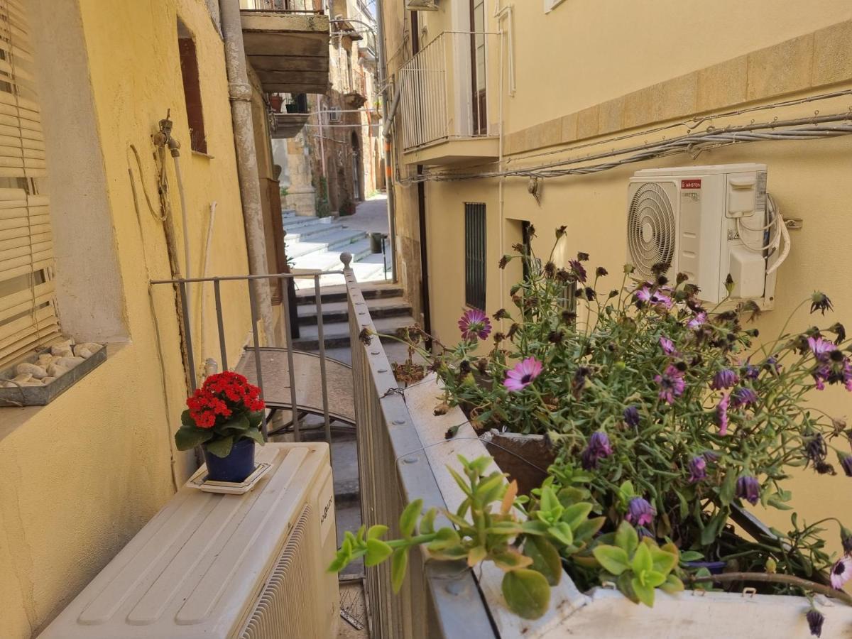 La Scalinata Home Apartment Caltagirone Esterno foto