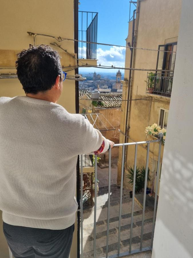 La Scalinata Home Apartment Caltagirone Esterno foto
